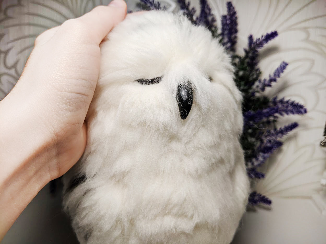 Snow Owl Sculpture