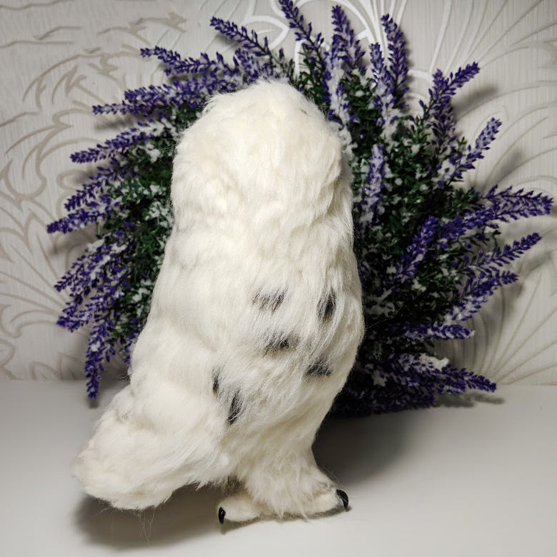 Snow Owl Sculpture
