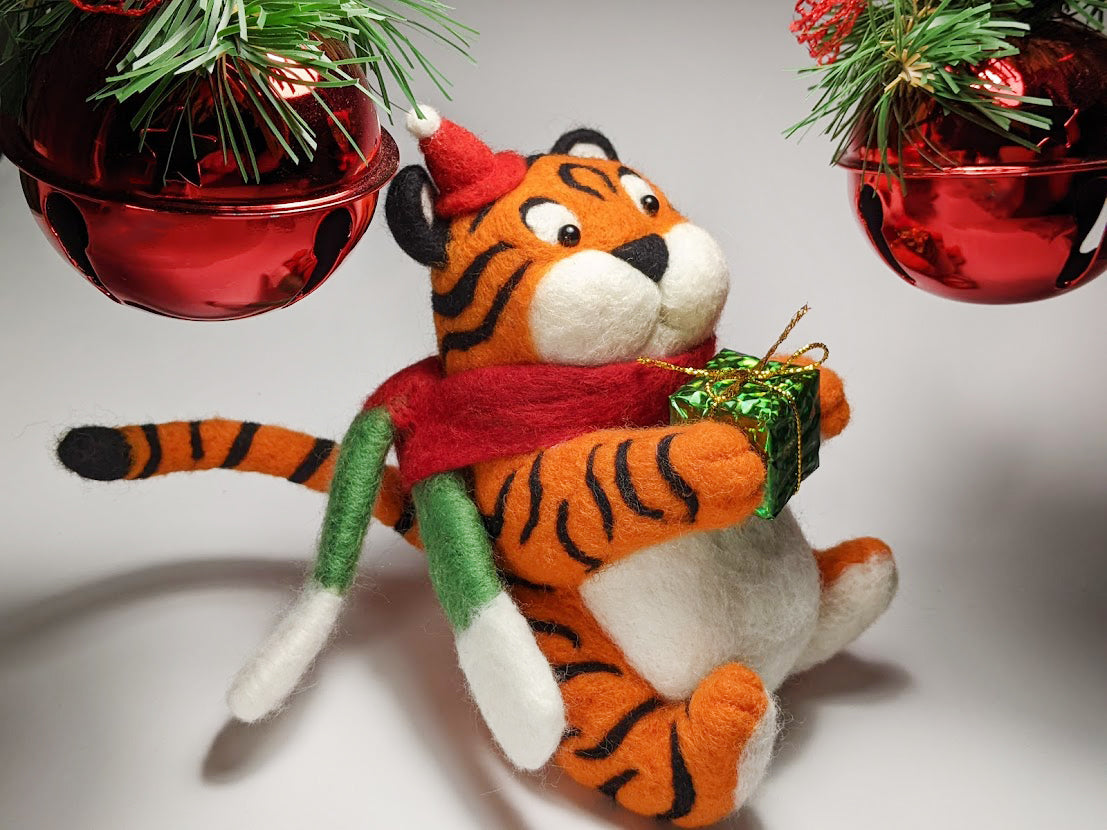 Christmas Tiger with Gift Sculpture