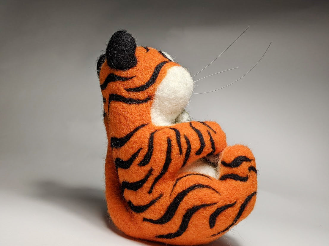 Tiger Sculpture - Symbol of Prosperity and Good Fortune