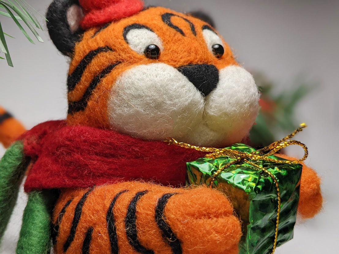 Christmas Tiger with Gift Sculpture