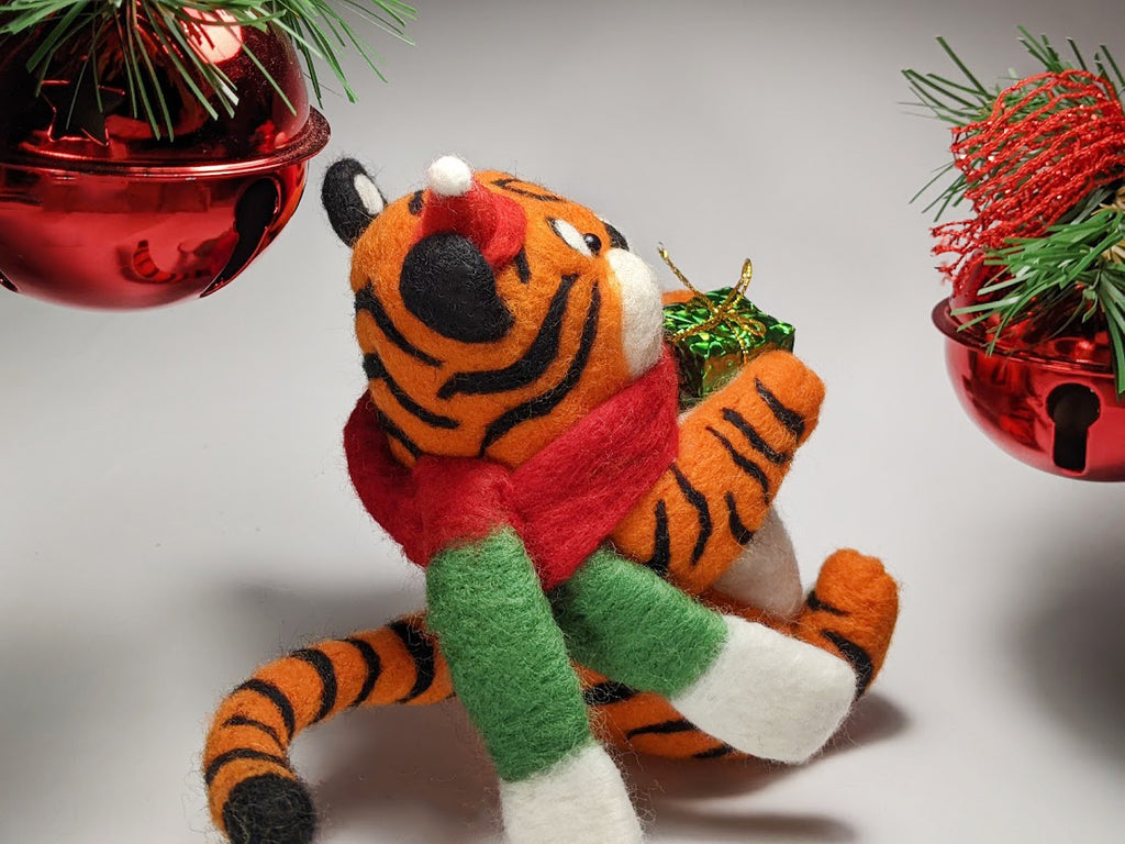 Christmas Tiger with Gift Sculpture