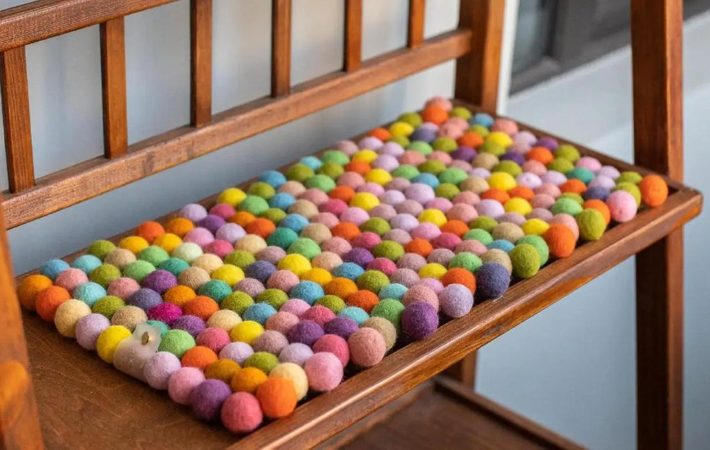 Rainbow Dreams - Wool Ball Pet Bed Mat for Cats & Small Dogs