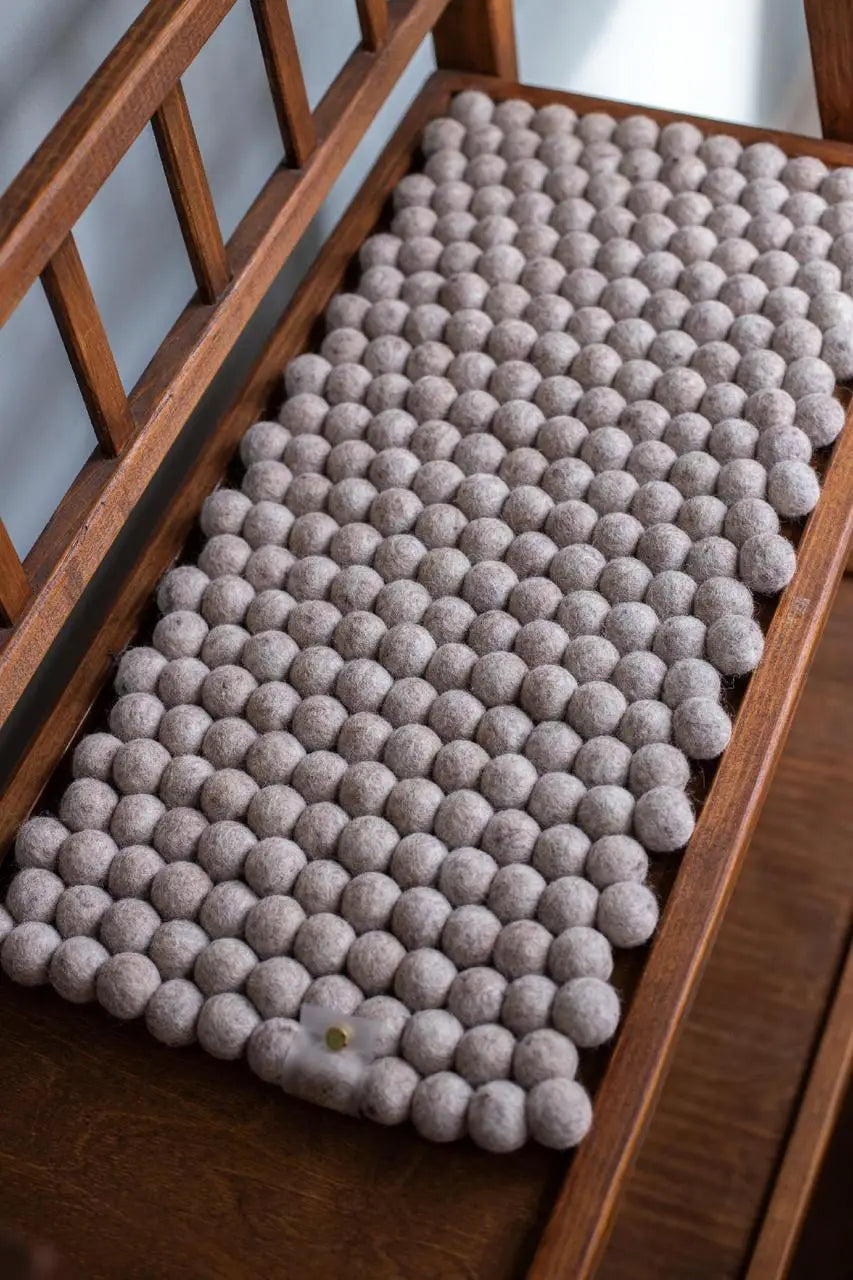 Caramel Melange Dreams - Wool Ball Pet Bed Mat for Cats & Small Dogs