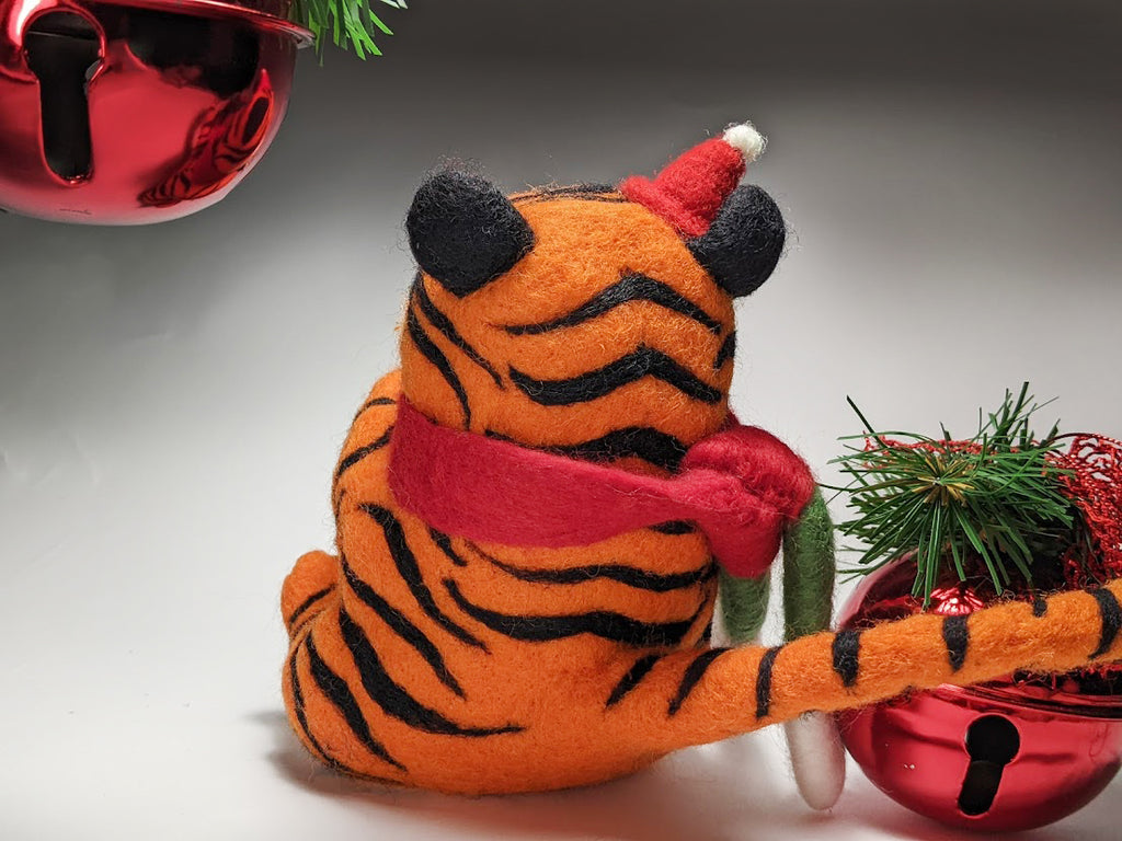 Christmas Tiger with Gift Sculpture