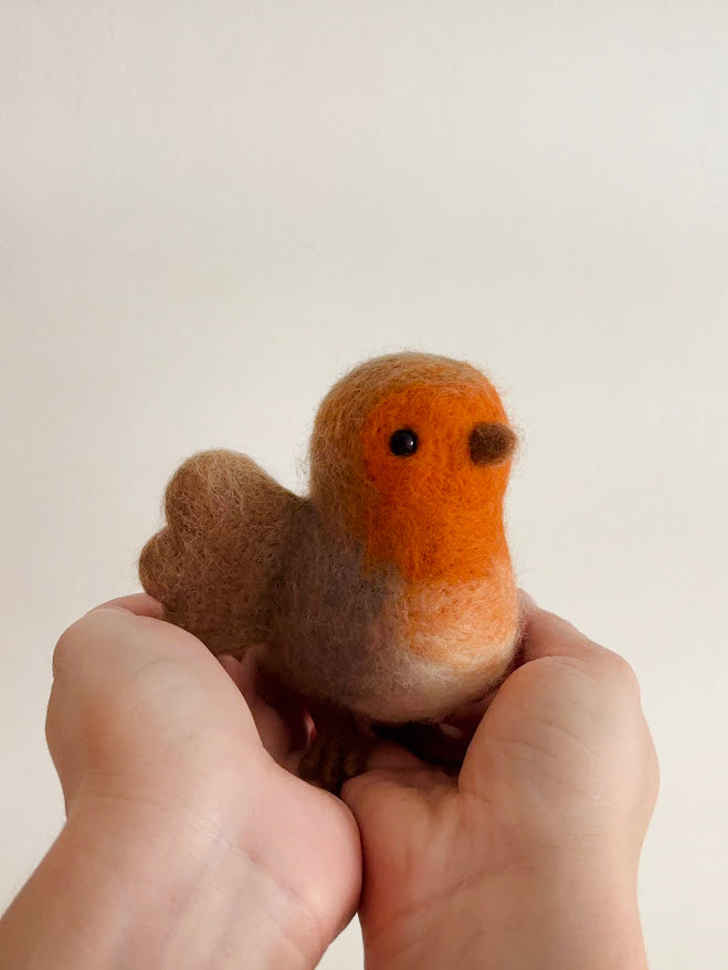 Robin Bird Sculpture
