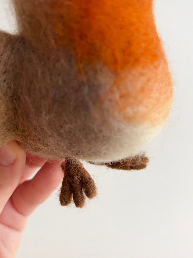 Robin Bird Sculpture