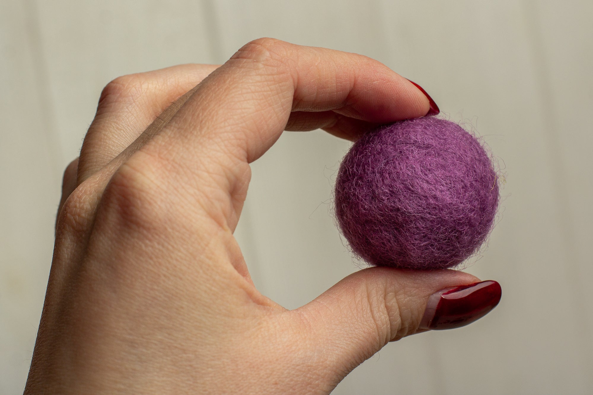 Indian Harmony - Cat Toy Set with 4 Wool Balls and Catnip