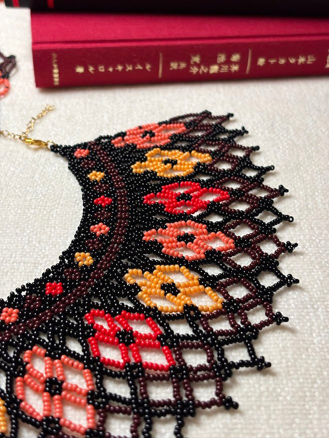 Black Beaded Collar Necklace with Autumn Floral Pattern