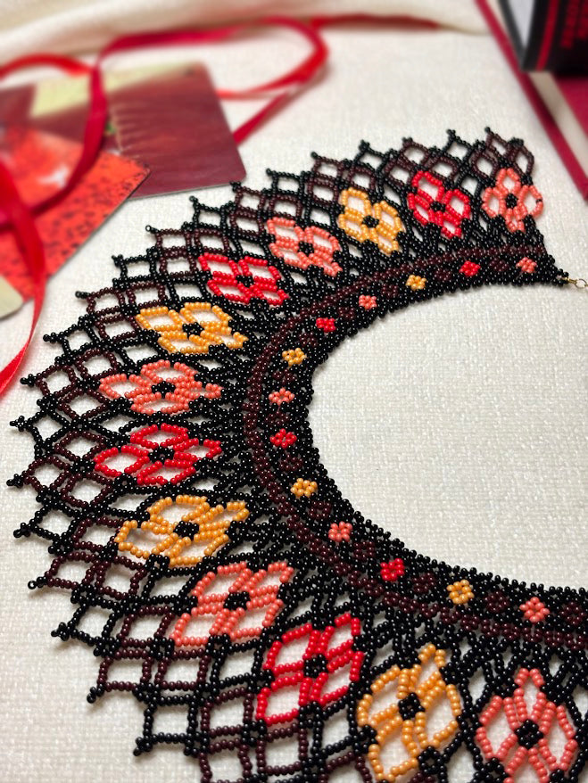 Black Beaded Collar Necklace with Autumn Floral Pattern