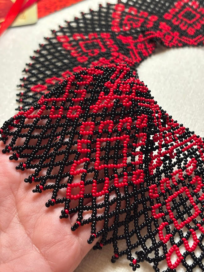 Black and Red Beaded Collar Necklace with Geometric Pattern