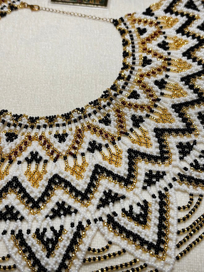 Luxurious Beaded Statement Collar with Intricate Geometric Pattern