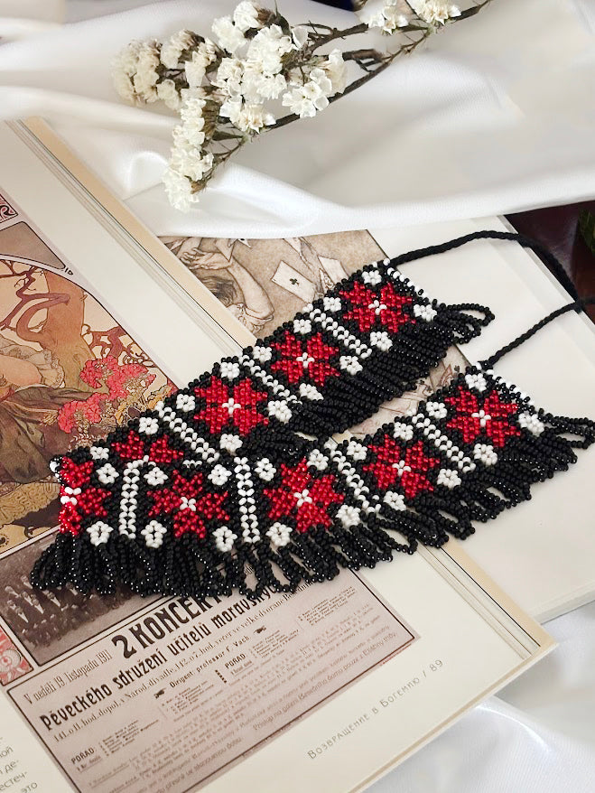 Handmade Beaded Necklace "Red Stars"