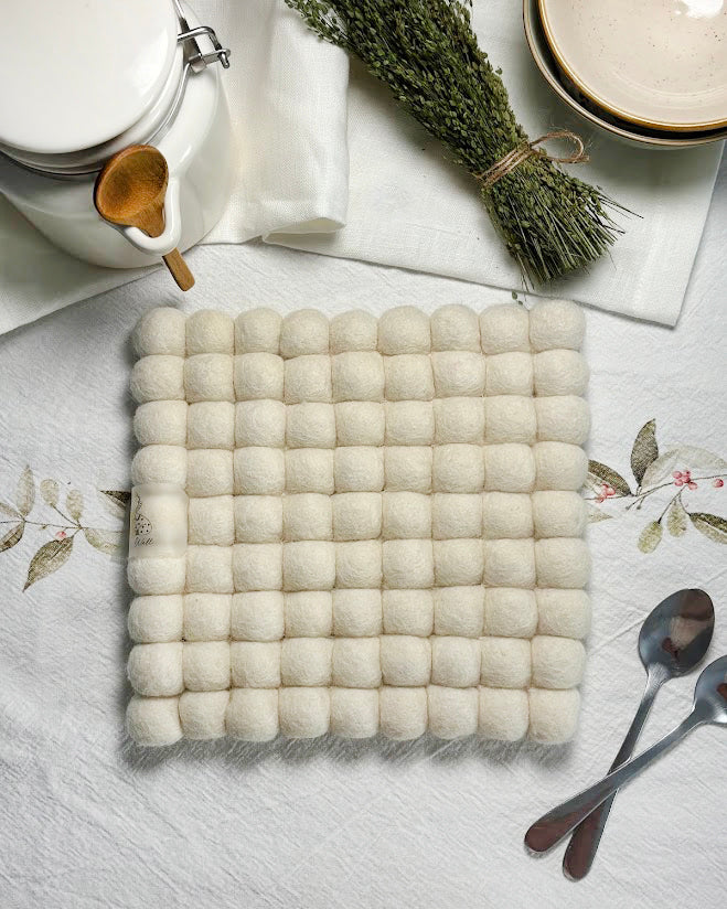 Wool Ball Trivet - Natural White Square shape