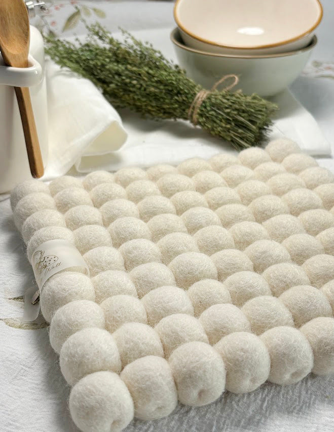 Wool Ball Trivet - Natural White Square shape